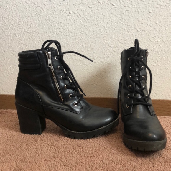 Target Shoes - Target black heeled ankle boots